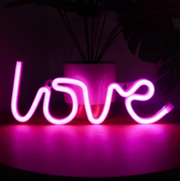 Pink Butterfly Neon Sign LED Wall Decor Lamp Girl Gift USB Battery New - Picture 5 of 6